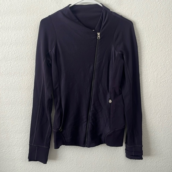 Lululemon Emerge Renewed Jacket Black Grape Zip Up Size 6 - Picture 2 of 9